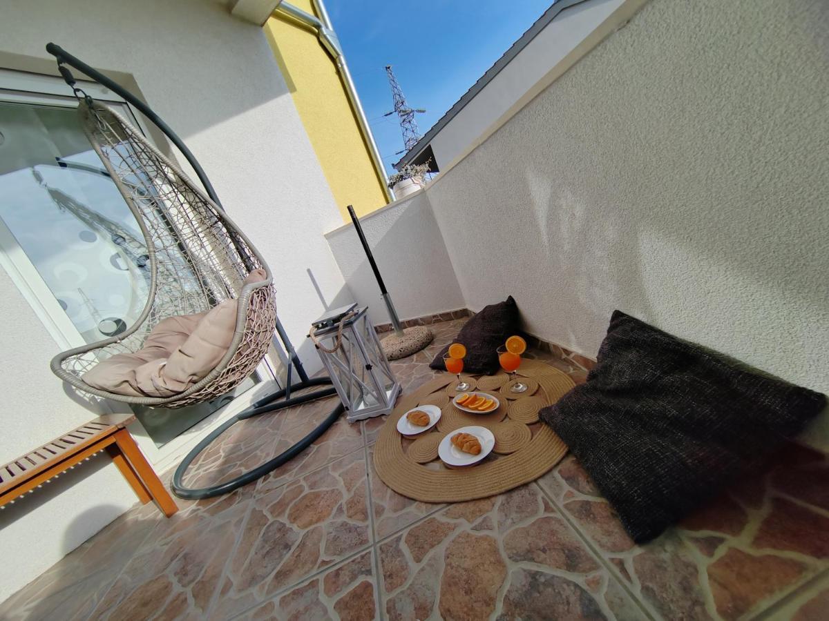 3 Bedrooms Apartman Dmt Kaštela 외부 사진
