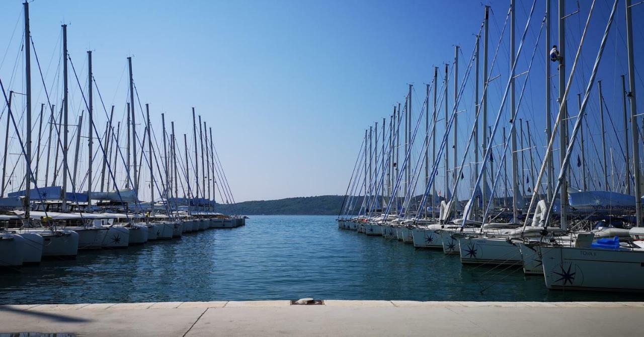 3 Bedrooms Apartman Dmt Kaštela 외부 사진